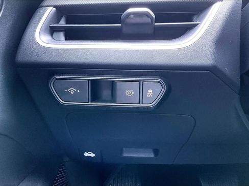 Used 2025 Kia K4 FWD image 33