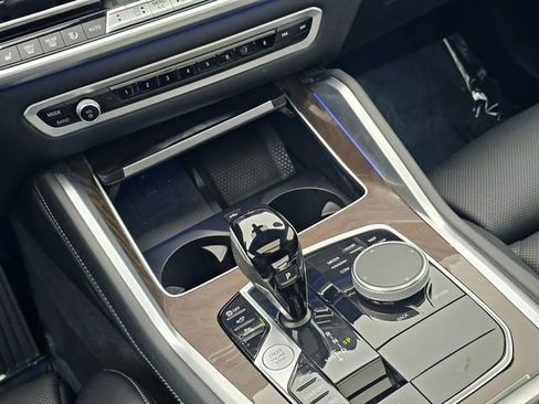 Used 2023 BMW X6 xDrive40i w/ Premium Package image 35