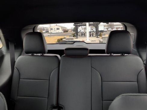 New 2026 Chevrolet Traverse Z71 w/ Driver Confidence Package image 23