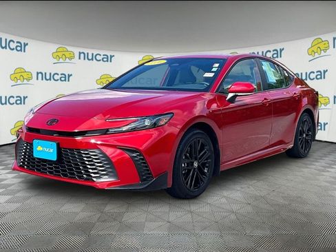 Used 2026 Toyota Camry SE w/ Convenience Package AWD/4WD image 3