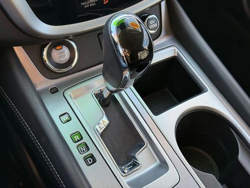 Used 2020 Nissan Murano SL image 18