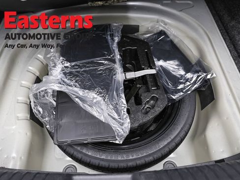 Used 2024 Volkswagen Jetta SE FWD image 21