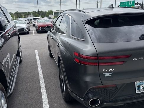 Used 2023 Genesis GV70 2.5T w/ Sport Prestige Package AWD/4WD image 7