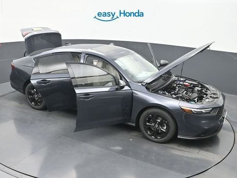New 2025 Honda Accord SE image 40