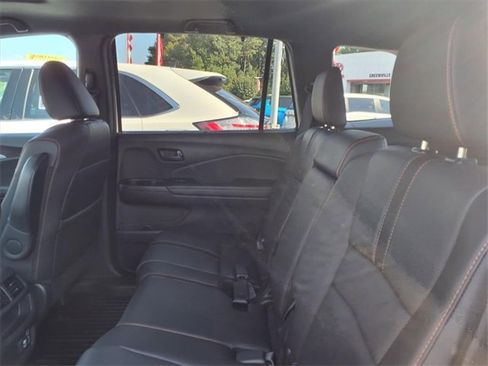 Used 2023 Honda Passport TrailSport image 7