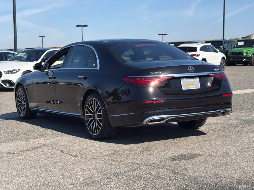 Used 2026 Mercedes-Benz S 580 4MATIC Sedan image 10