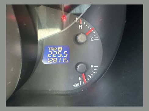 Used 2011 MAZDA CX-7 i SV FWD image 1