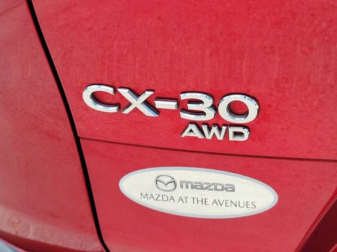Used 2022 MAZDA CX-30 AWD 2.5 S w/ Premium Package image 7