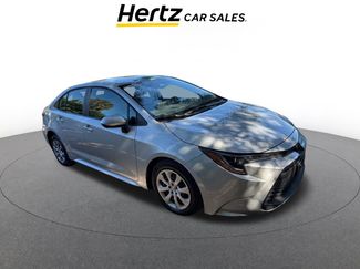 Used 2025 Toyota Corolla LE video 1