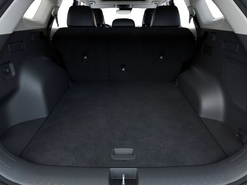 New 2026 Kia Sportage SX AWD/4WD image 19
