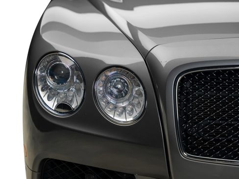 Used 2017 Bentley Flying Spur S V8 AWD/4WD image 9
