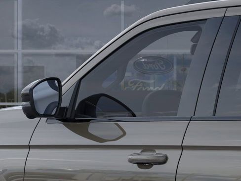 New 2026 Ford Expedition Platinum w/ Stealth Appearance Package image 20