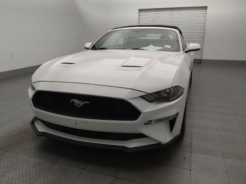 Used 2020 Ford Mustang Premium RWD image 15