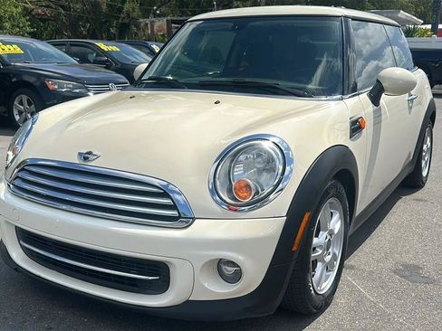 Used 2013 MINI Cooper Hardtop FWD image 3