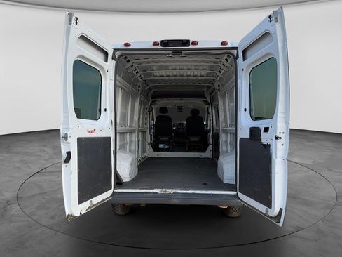 Used 2015 RAM ProMaster 2500 w/ Premium Appearance Group FWD image 35