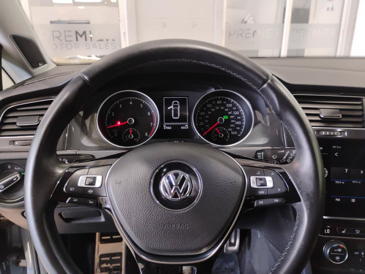 Used 2019 Volkswagen Golf Alltrack SE AWD/4WD image 27
