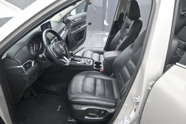 Used 2025 MAZDA CX-5 AWD 2.5 S w/ Preferred Package image 11