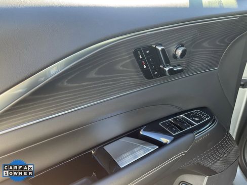 Used 2024 Cadillac Lyriq Sport image 23