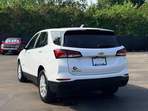 Used 2024 Chevrolet Equinox LS w/ LS Convenience Package FWD image 5