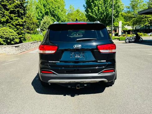 Used 2016 Kia Sorento EX w/ EX Premium Package AWD/4WD image 4