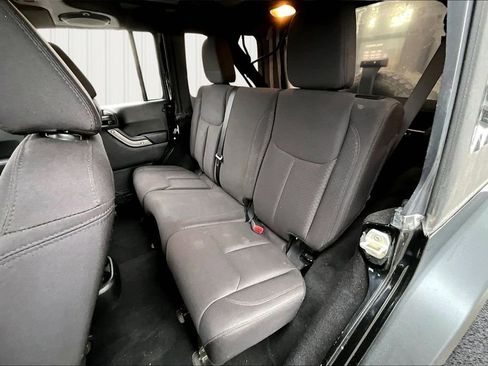 Used 2014 Jeep Wrangler Unlimited Sport w/ Power Convenience Group image 20