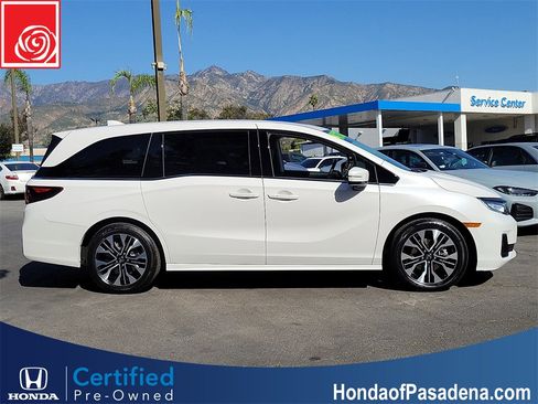 Certified 2026 Honda Odyssey Elite image 4