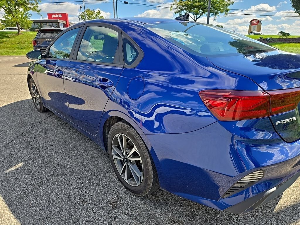 Certified 2023 Kia Forte LXS FWD image 6