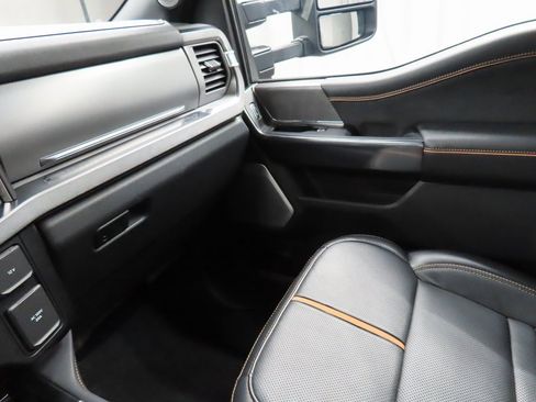 Used 2024 Ford F250 Platinum image 25