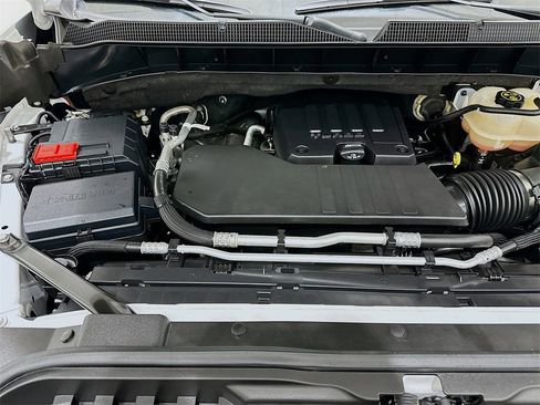 Used 2022 Chevrolet Silverado 1500 LT image 31