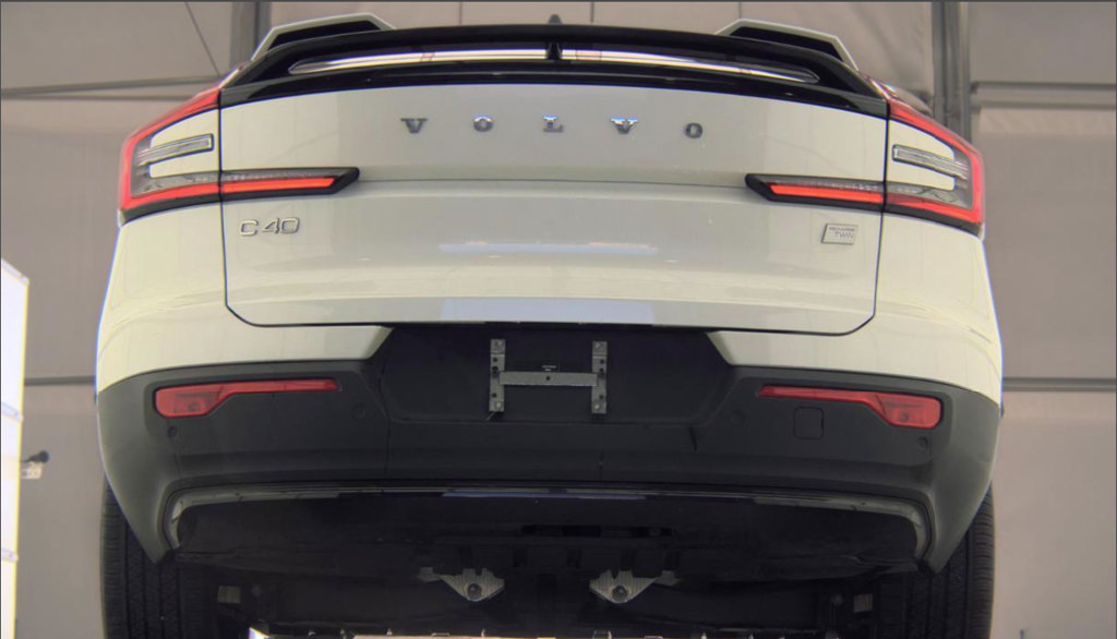 Used 2023 Volvo C40 P8 Recharge Plus AWD/4WD image 8