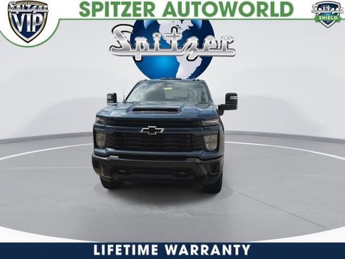 New 2026 Chevrolet Silverado 2500 Custom w/ Custom Value Package AWD/4WD image 3