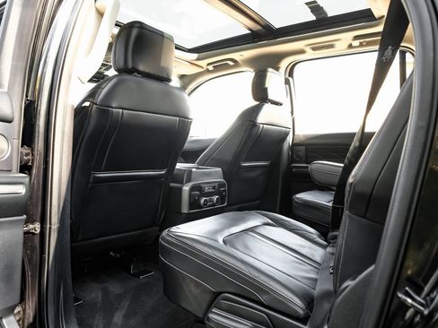 Used 2021 Ford Expedition Max Platinum image 40