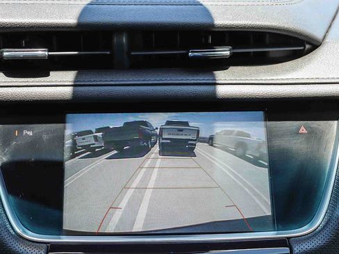 Used 2019 Cadillac XT5 Premium Luxury FWD image 25