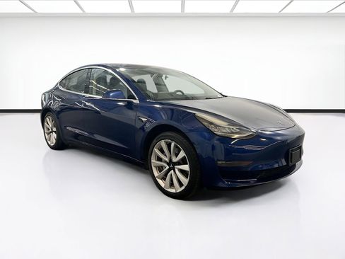 Used 2017 Tesla Model 3 Long Range image 3