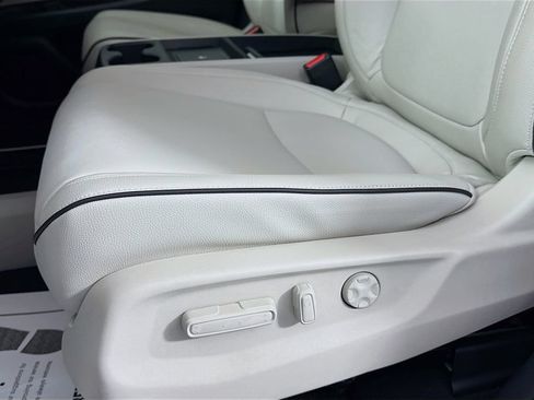 Used 2026 Honda Odyssey Touring image 26