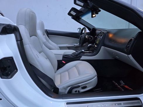 Used 2011 Chevrolet Corvette Convertible w/ Preferred Equipment Group image 8