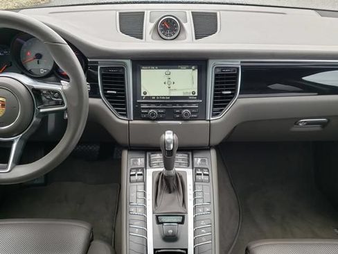 Used 2016 Porsche Macan S AWD/4WD image 16