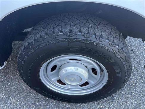 Used 2015 Ford F250 XL w/ Power Equipment Group image 11