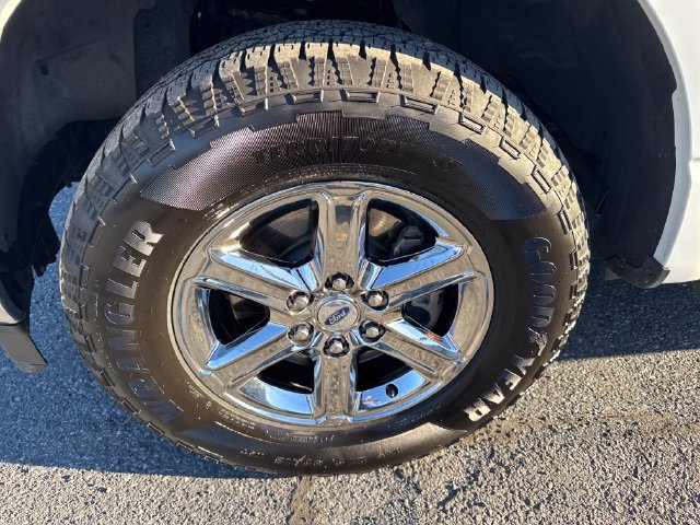 Used 2025 Ford F150 XLT w/ Equipment Group 301A Standard AWD/4WD image 26