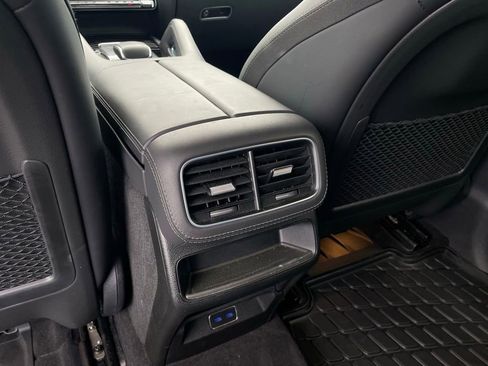 Used 2024 Mercedes-Benz GLE 63 AMG S image 26