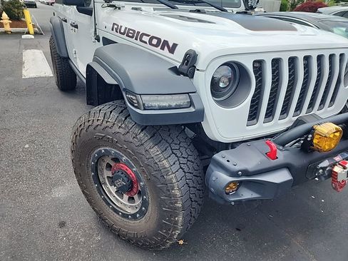 Used 2020 Jeep Gladiator Rubicon AWD/4WD image 3