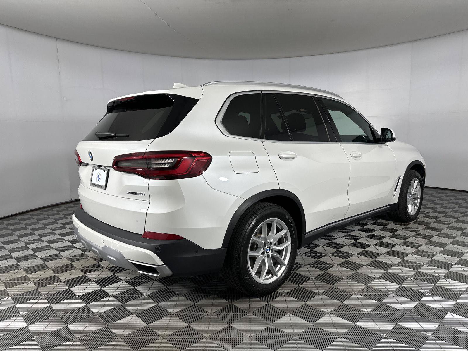 Used 2020 BMW X5 xDrive40i w/ Premium Package AWD/4WD image 27
