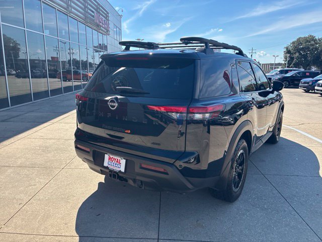 Used 2024 Nissan Pathfinder Rock Creek AWD/4WD image 7