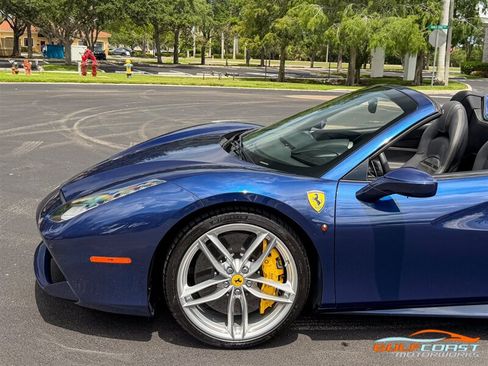 Used 2017 Ferrari 488 Spider RWD image 42