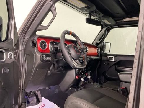 Used 2019 Jeep Wrangler Unlimited Rubicon AWD/4WD image 12