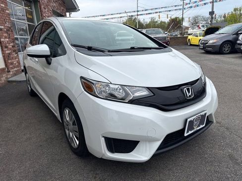 Used 2017 Honda Fit LX image 3