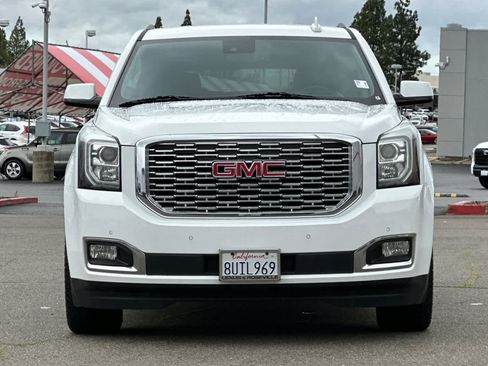 Used 2020 GMC Yukon XL Denali image 10