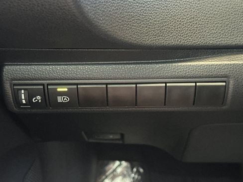 Certified 2023 Toyota Corolla LE FWD image 29