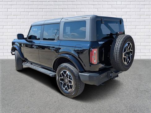 Used 2024 Ford Bronco Outer Banks image 3