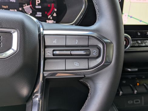 Used 2024 GMC Canyon Elevation w/ Convenience Package image 26